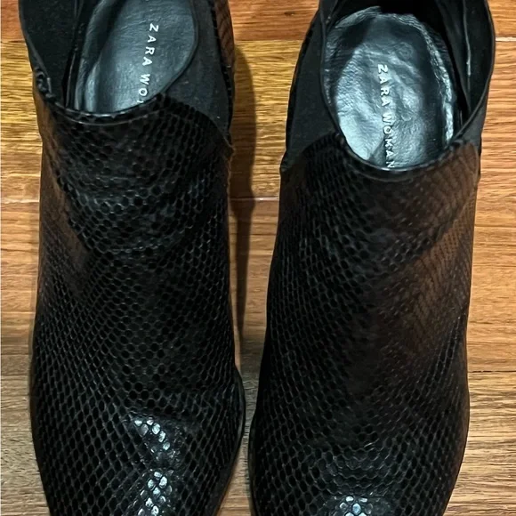 Zara hi heel boots - Picture 8 of 9